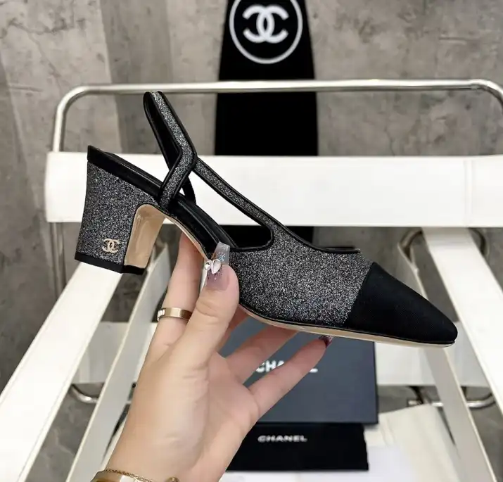 hype Chanel High Heels