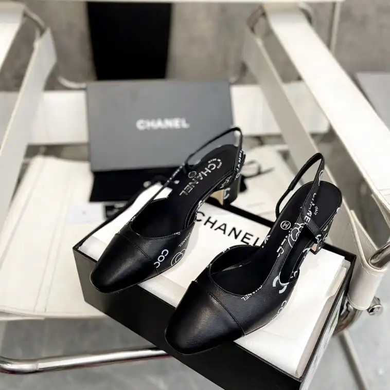 hype Chanel High Heels