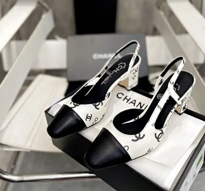 hype Chanel High Heels