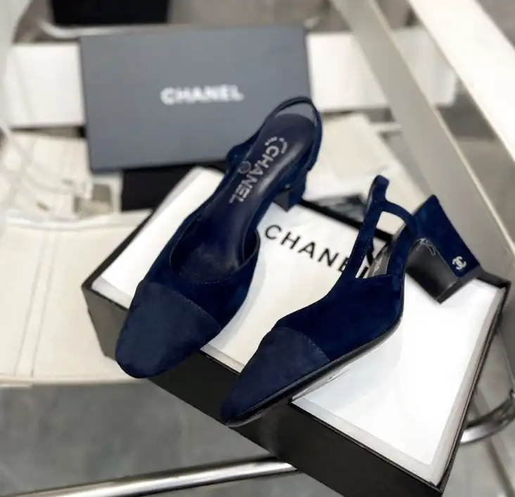 hype Chanel High Heels