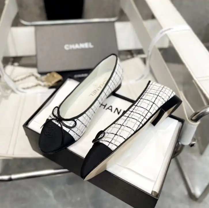 hype Chanel Flat Shoes