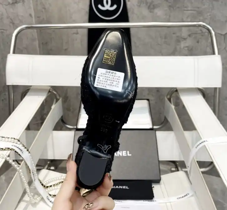 hype Chanel High Heels