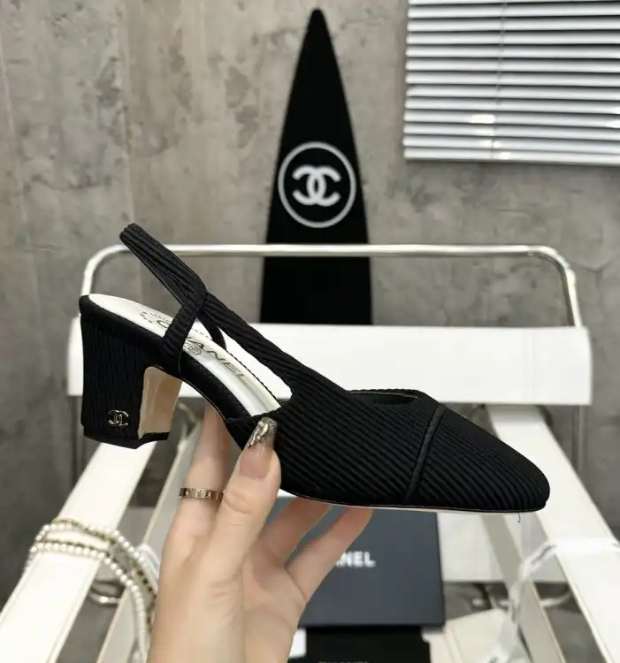 hype Chanel High Heels