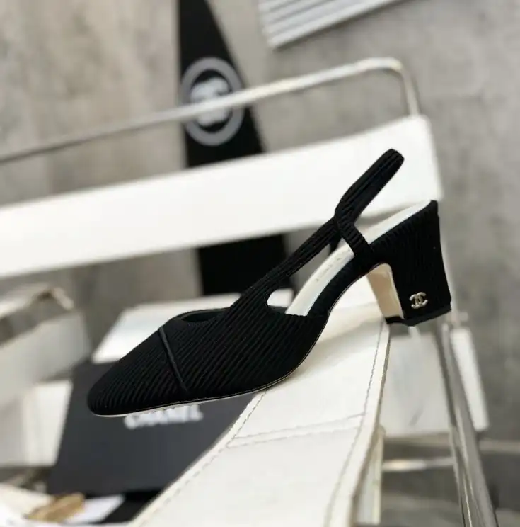 hype Chanel High Heels