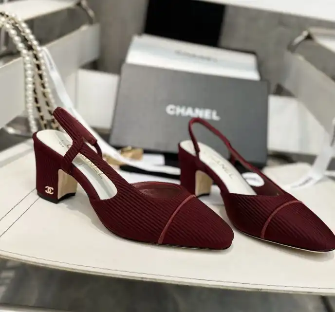 hype Chanel High Heels