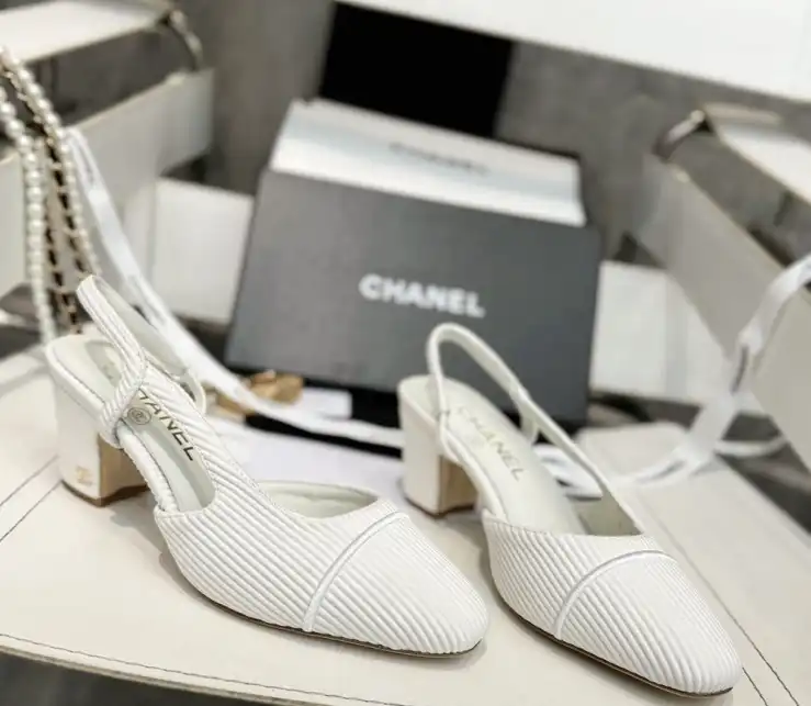 hype Chanel High Heels