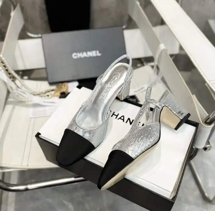 hype Chanel High Heels