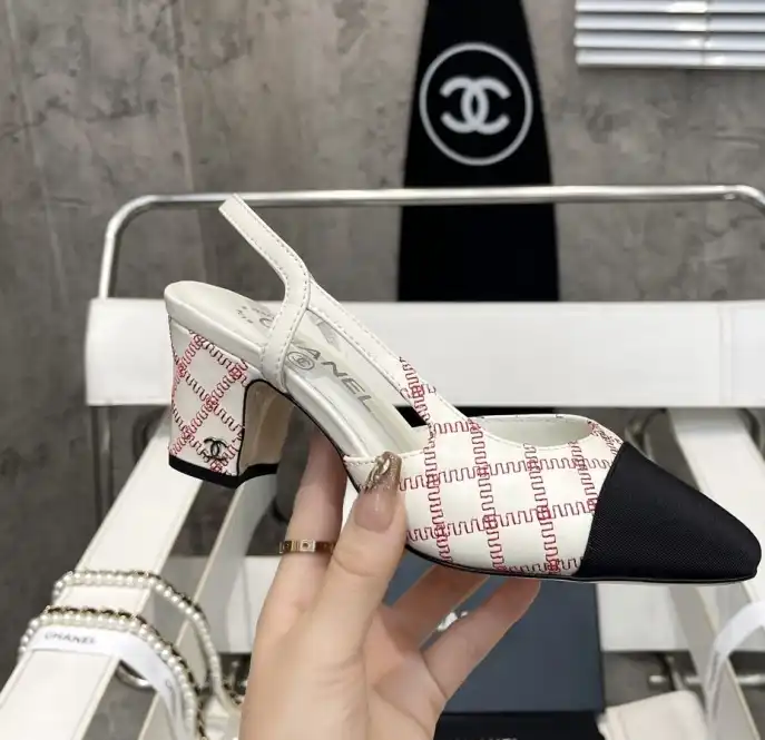 hype Chanel High Heels