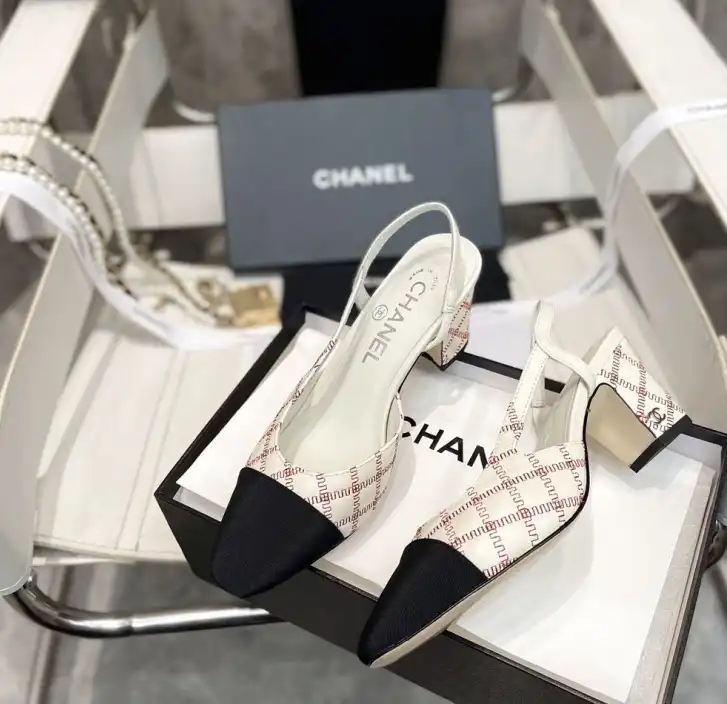 hype Chanel High Heels