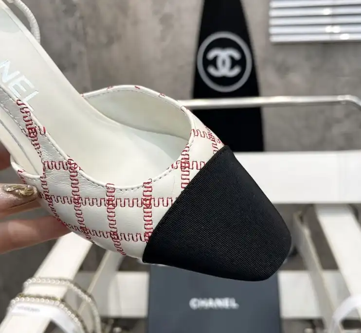 hype Chanel High Heels