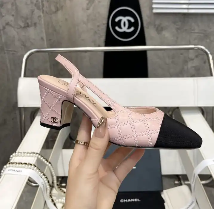 hype Chanel High Heels