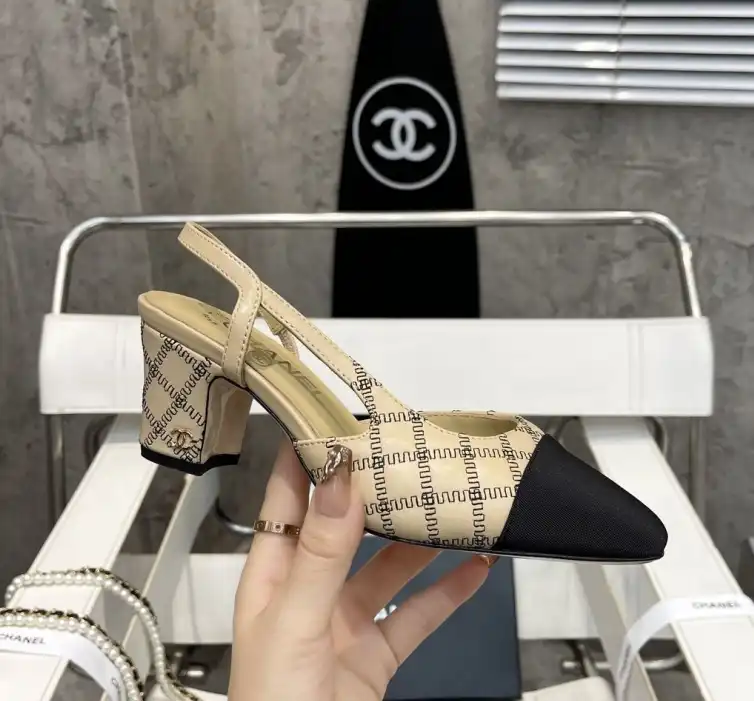 hype Chanel High Heels