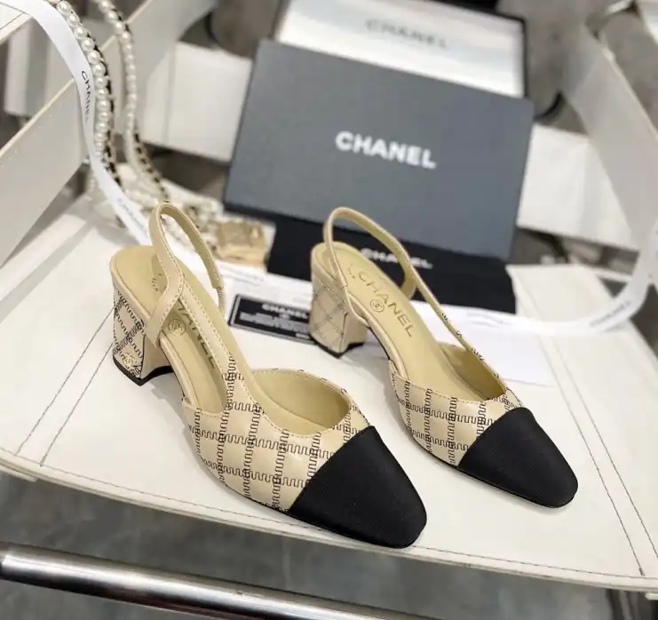 hype Chanel High Heels