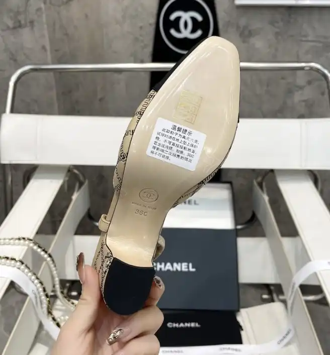 hype Chanel High Heels