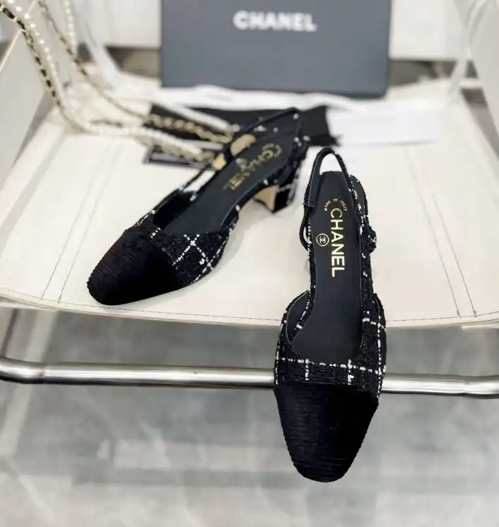 hype Chanel High Heels