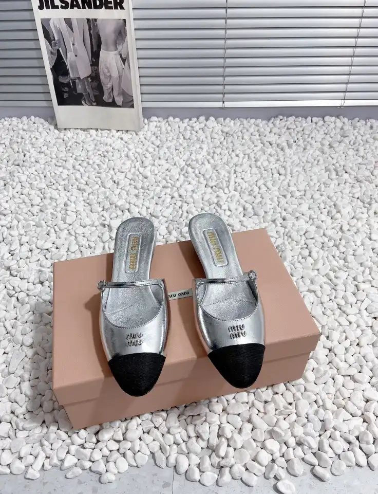 hype Miu Miu Slippers