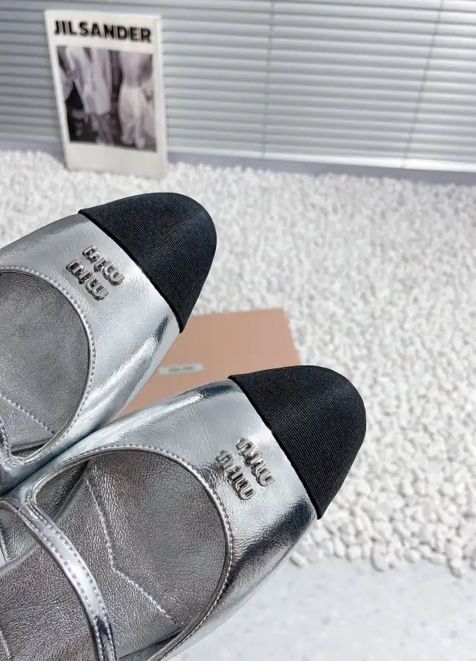 hype Miu Miu Slippers