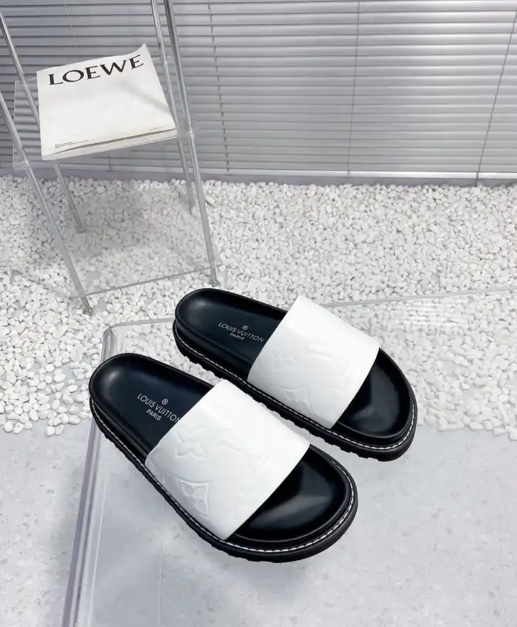 hype LV Slippers