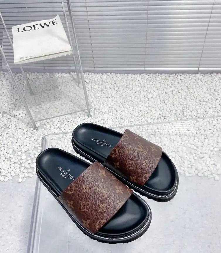 hype LV Slippers