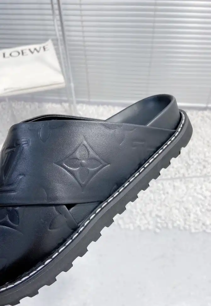 hype LV Slippers