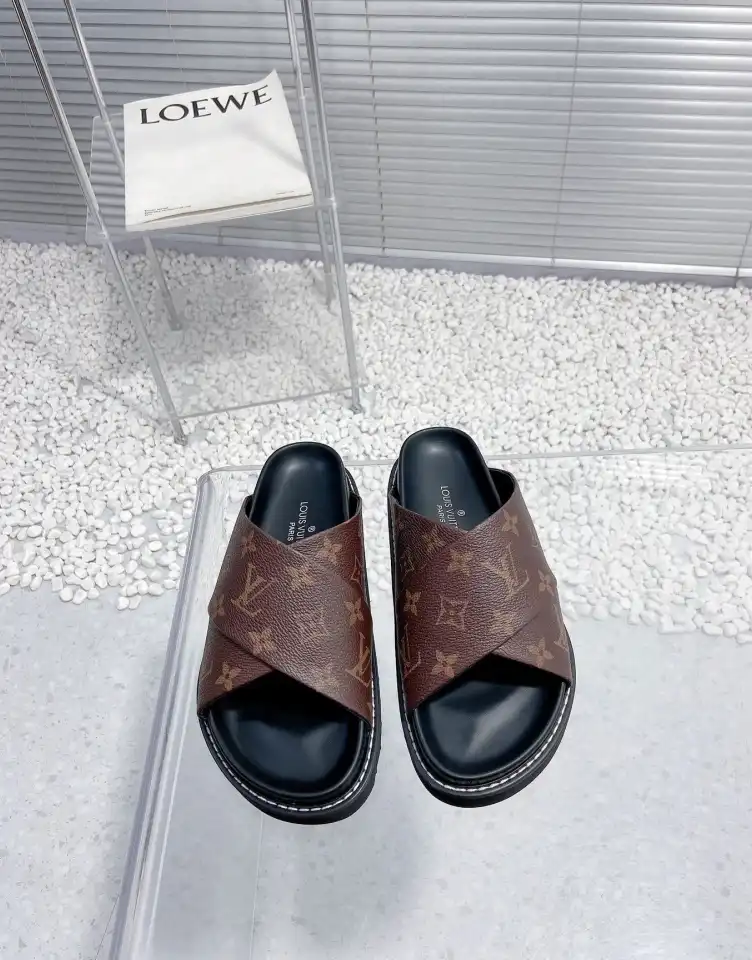 hype LV Slippers