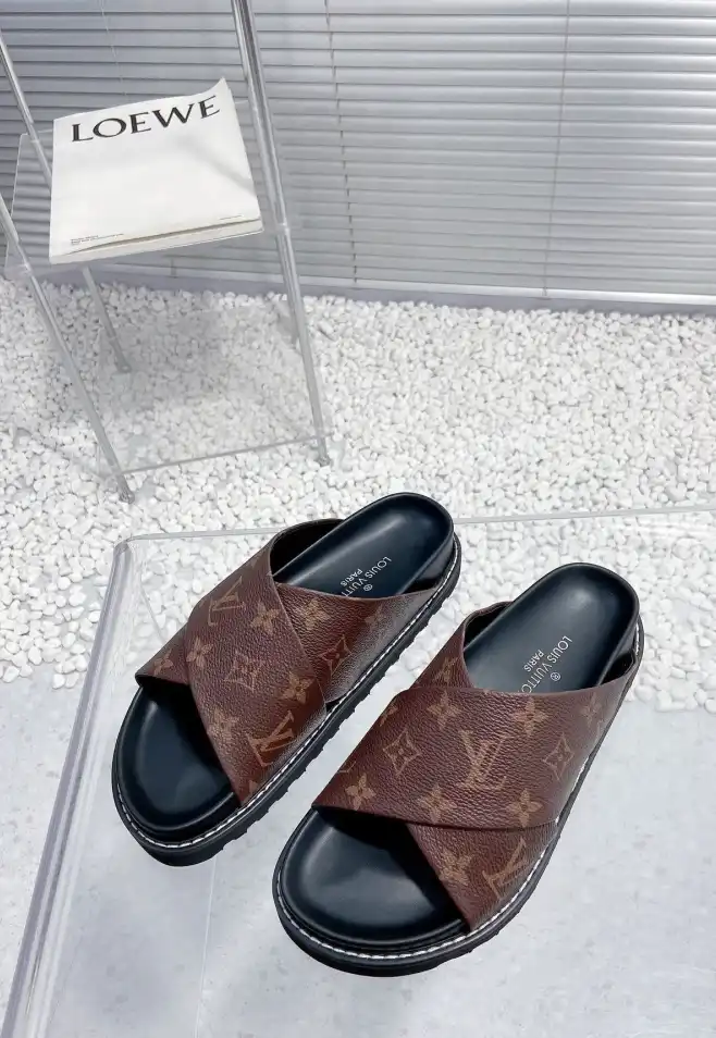 hype LV Slippers