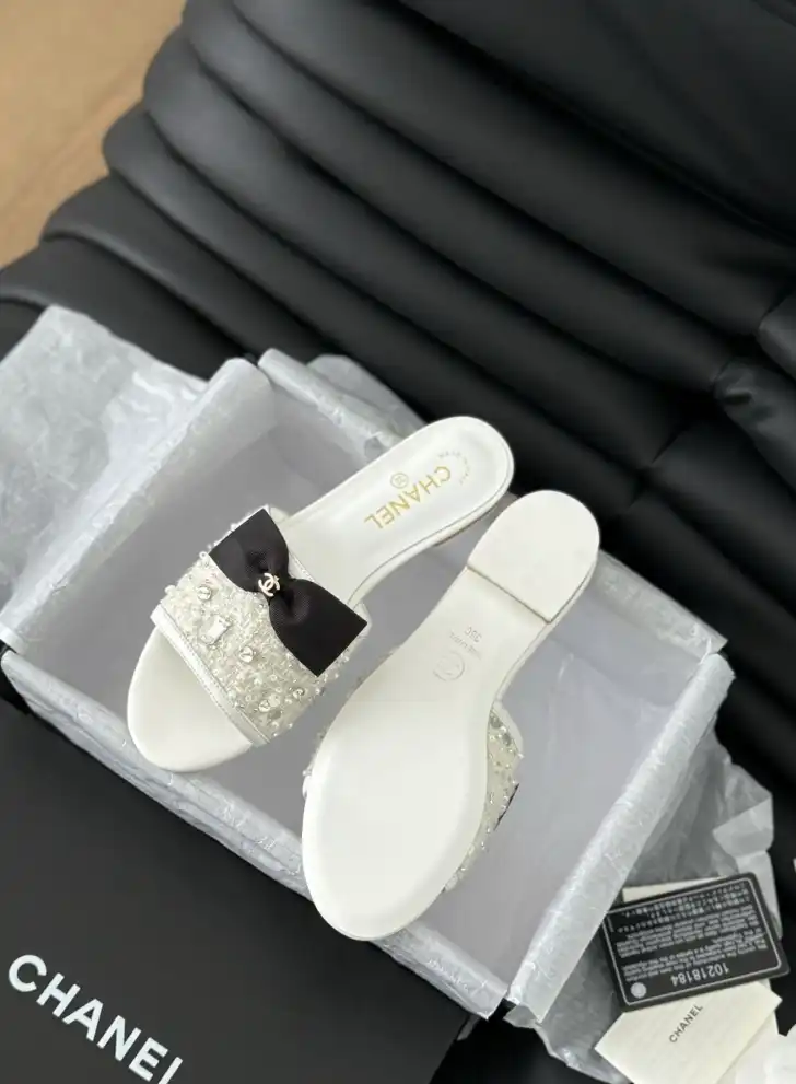 hype Chanel Slippers