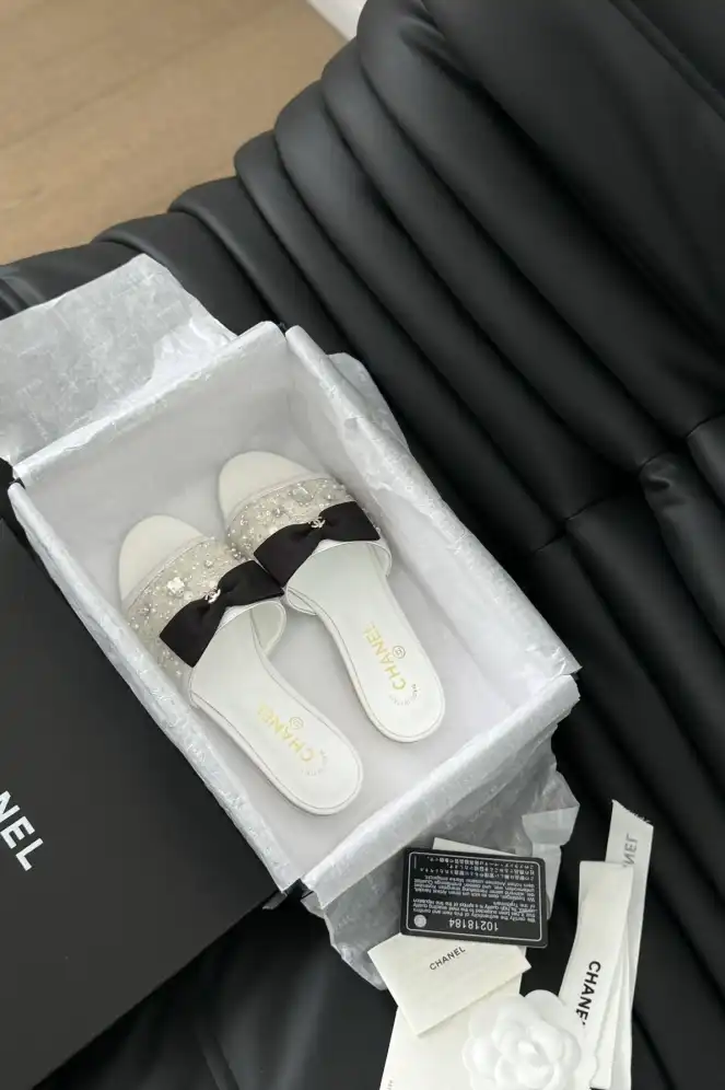 hype Chanel Slippers