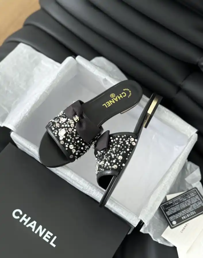 hype Chanel Slippers