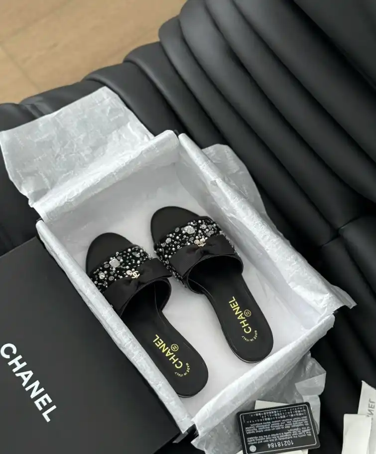 hype Chanel Slippers