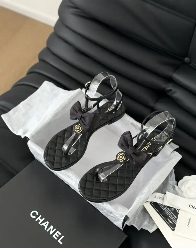 hype Chanel High Heels