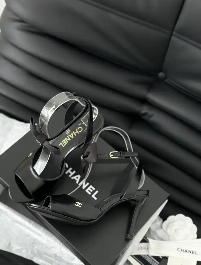 hype Chanel High Heels