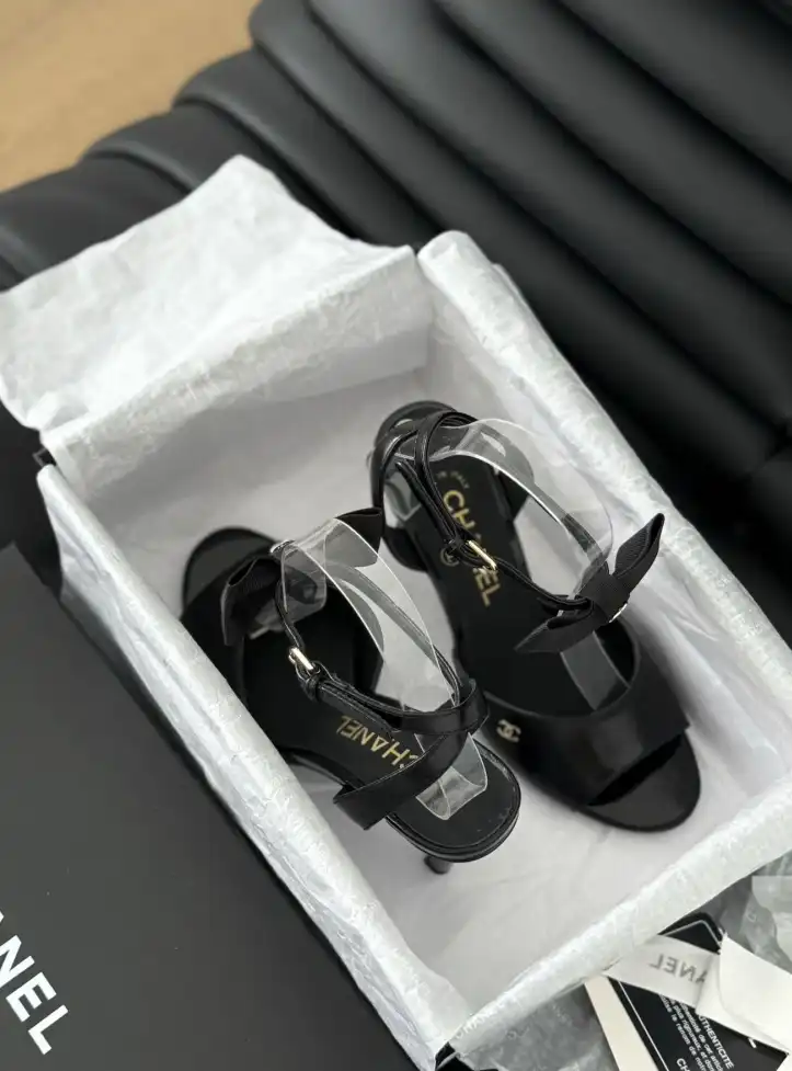 hype Chanel High Heels