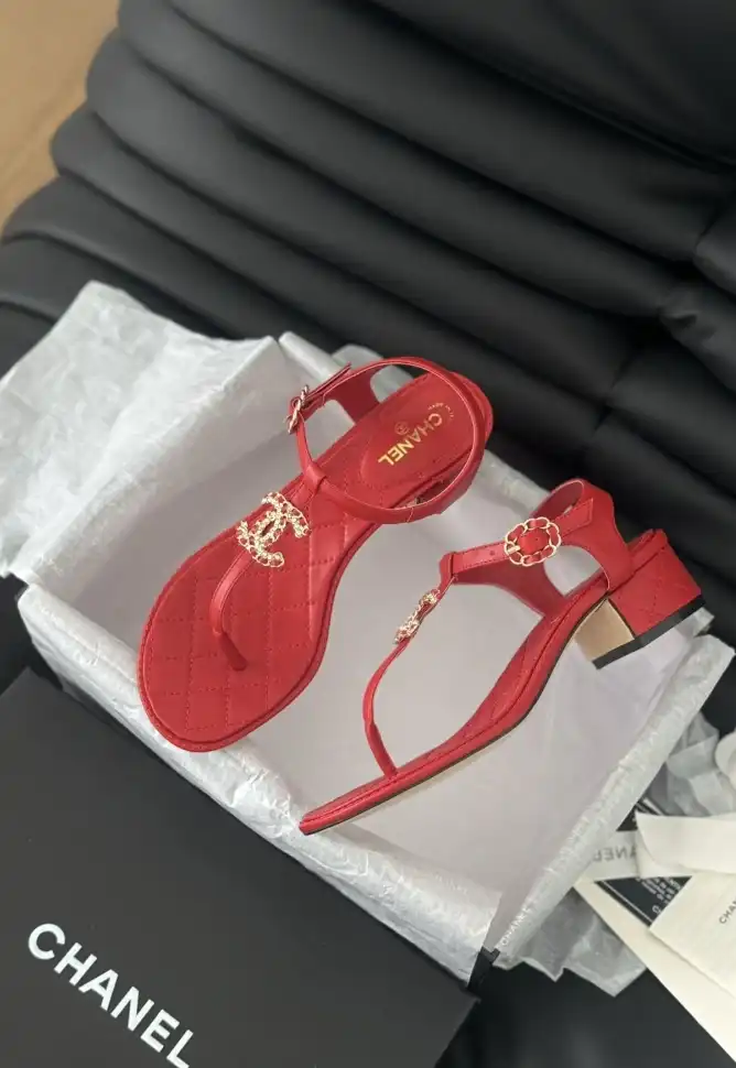 hype Chanel High Heels