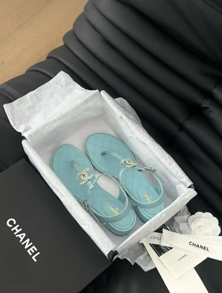 hype Chanel High Heels