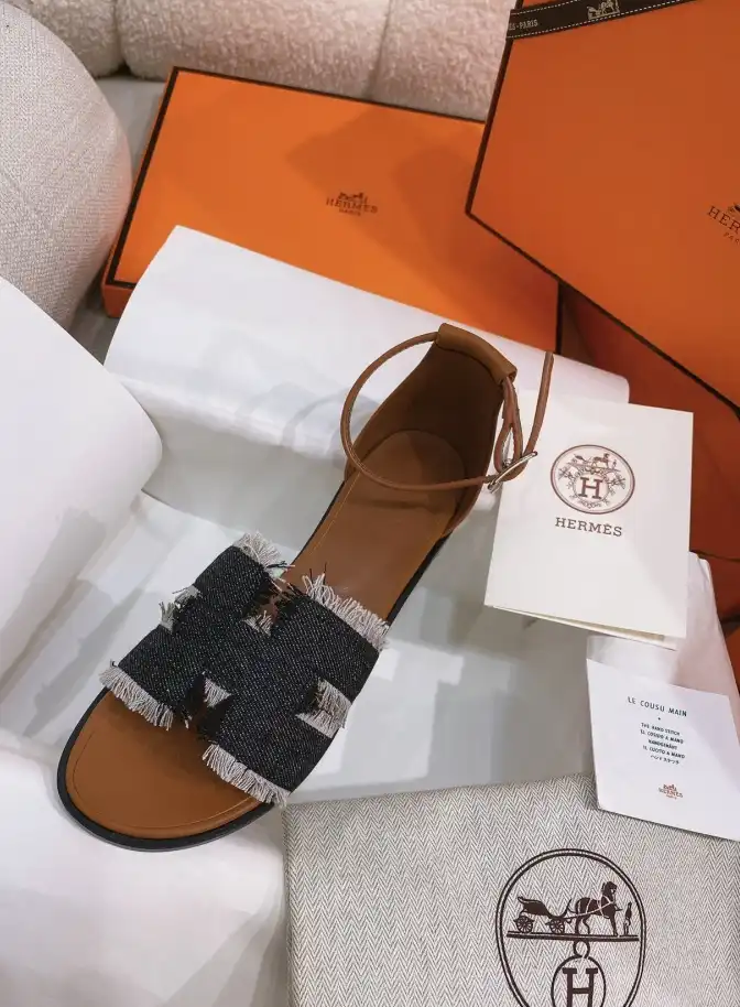 hype Hermes Slippers