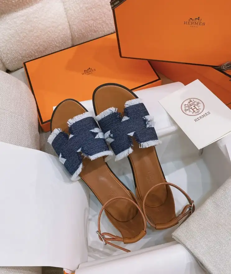 hype Hermes Slippers