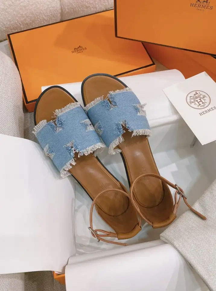 hype Hermes Slippers