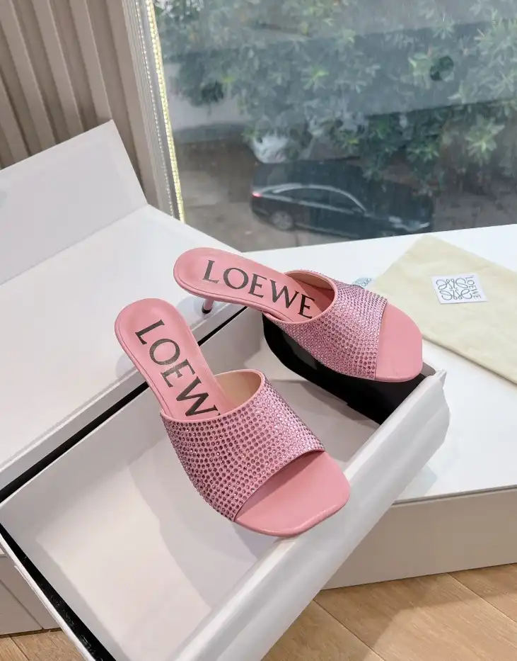 hype Loewe Slippers