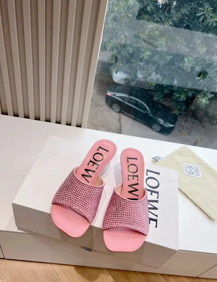 hype Loewe Slippers