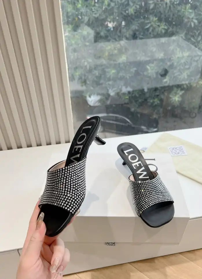 hype Loewe Slippers