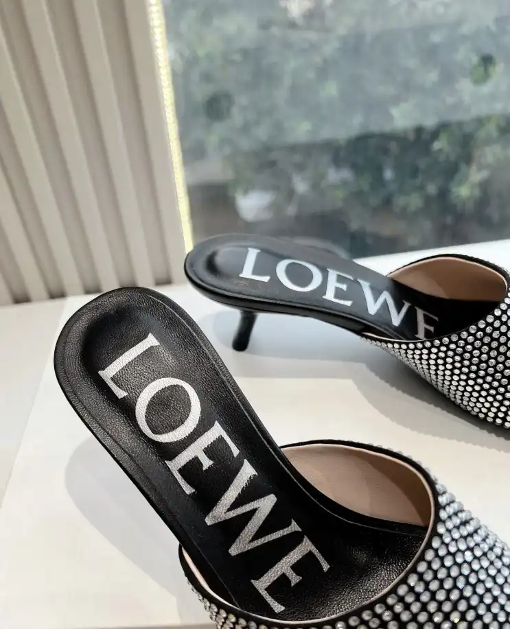 hype Loewe Slippers