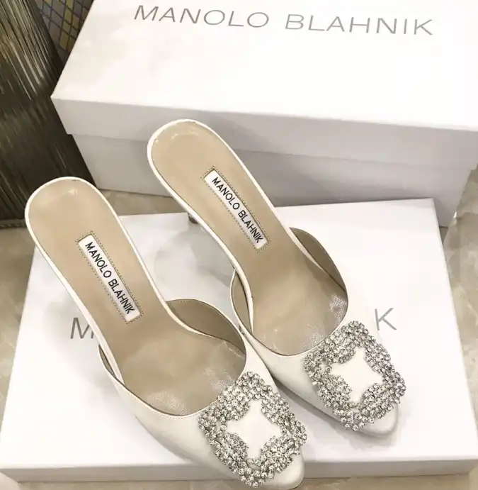 hype Manolo Blahnik High Heels