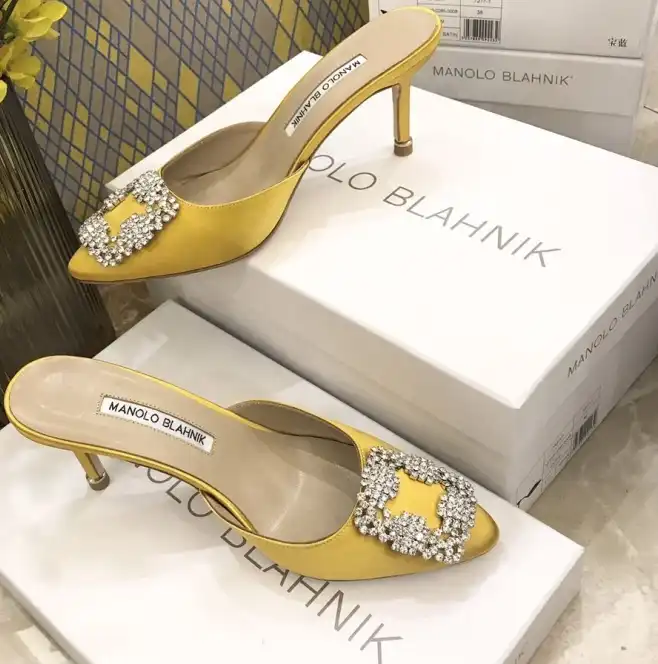 hype Manolo Blahnik High Heels