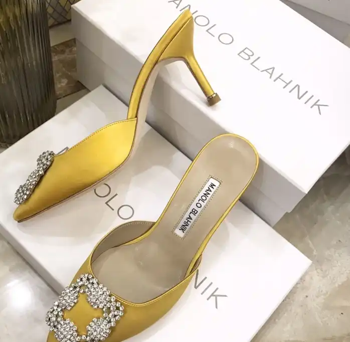 hype Manolo Blahnik High Heels