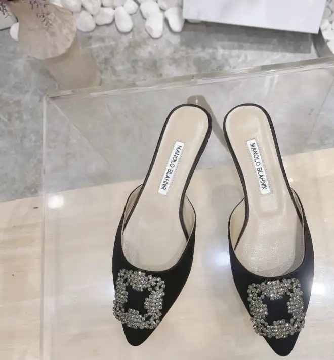 hype Manolo Blahnik High Heels