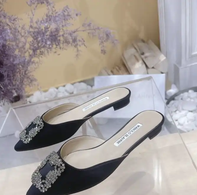 hype Manolo Blahnik High Heels