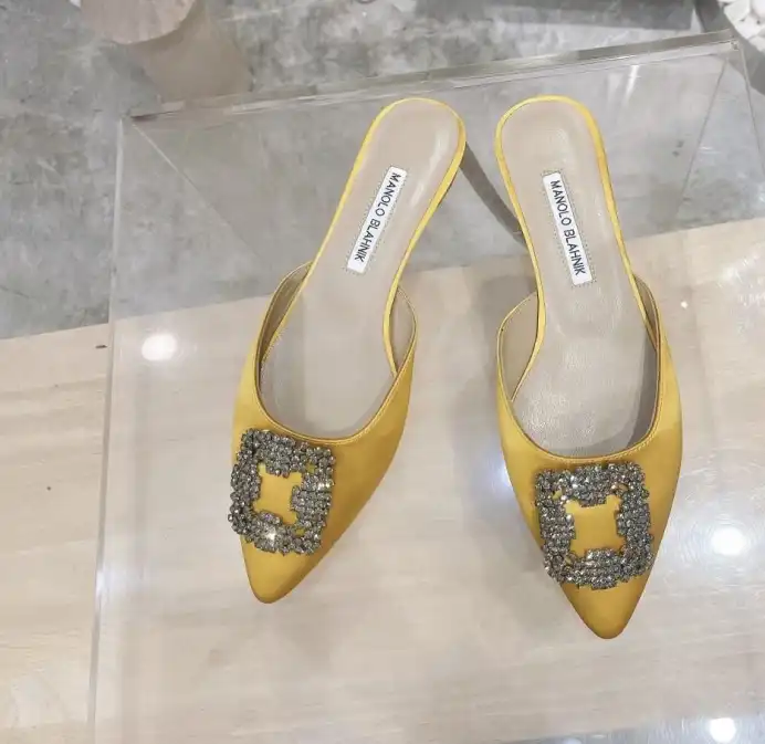 hype Manolo Blahnik High Heels