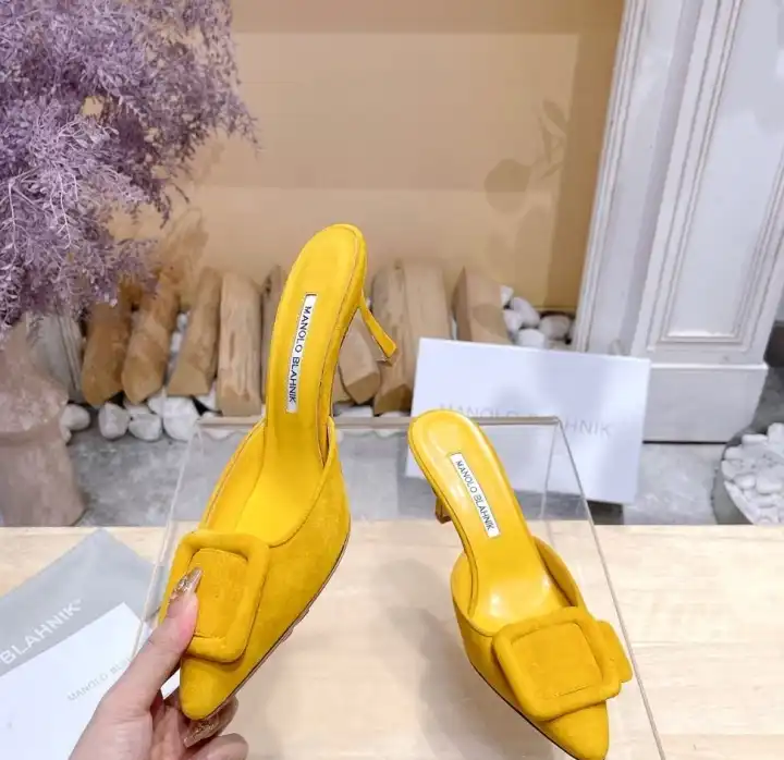 hype Manolo Blahnik High Heels