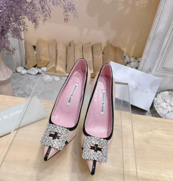 hype Manolo Blahnik High Heels